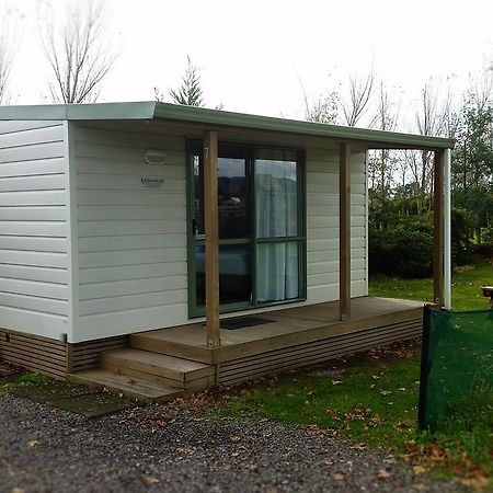 Martinborough Top 10 Holiday Park ภายนอก รูปภาพ