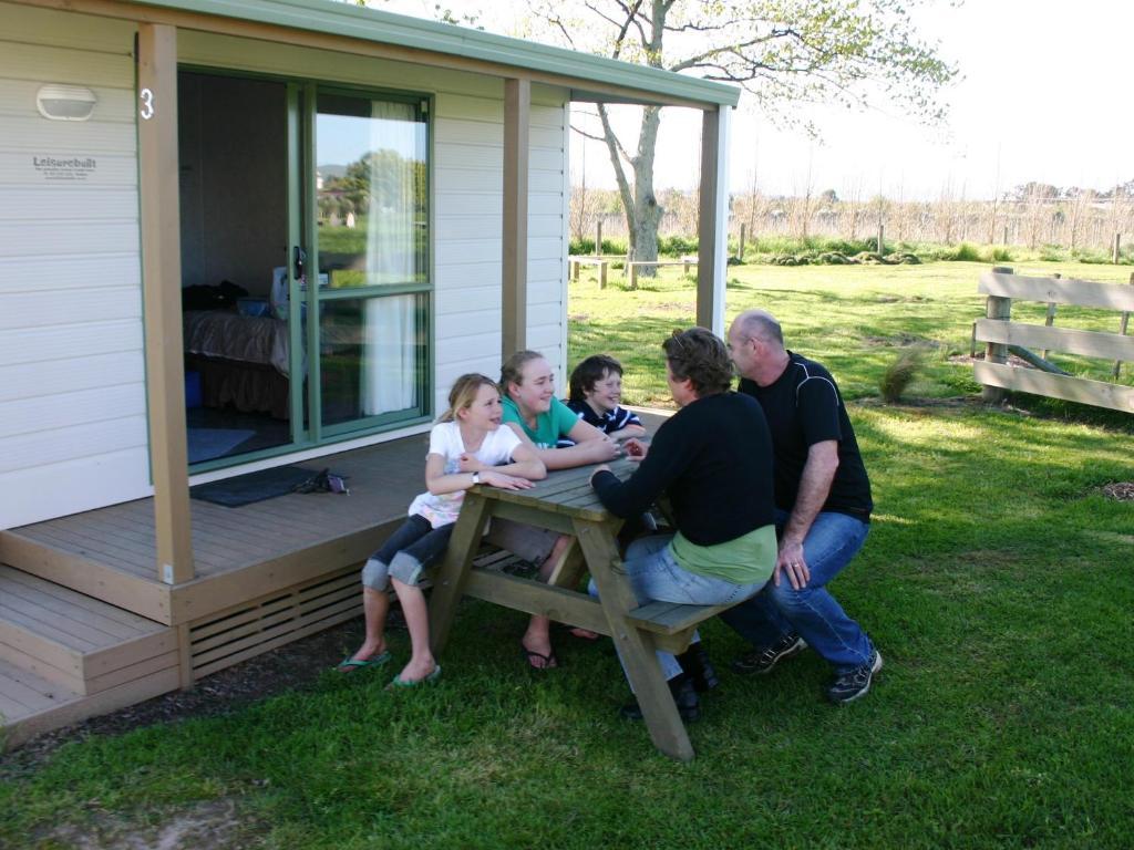 Martinborough Top 10 Holiday Park ห้อง รูปภาพ