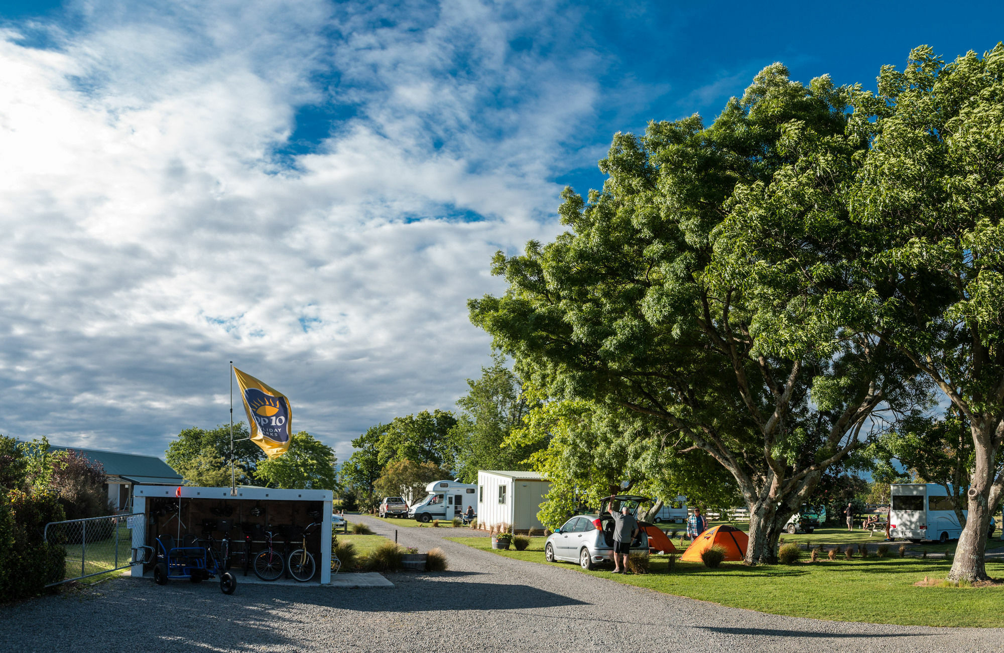 Martinborough Top 10 Holiday Park ภายนอก รูปภาพ