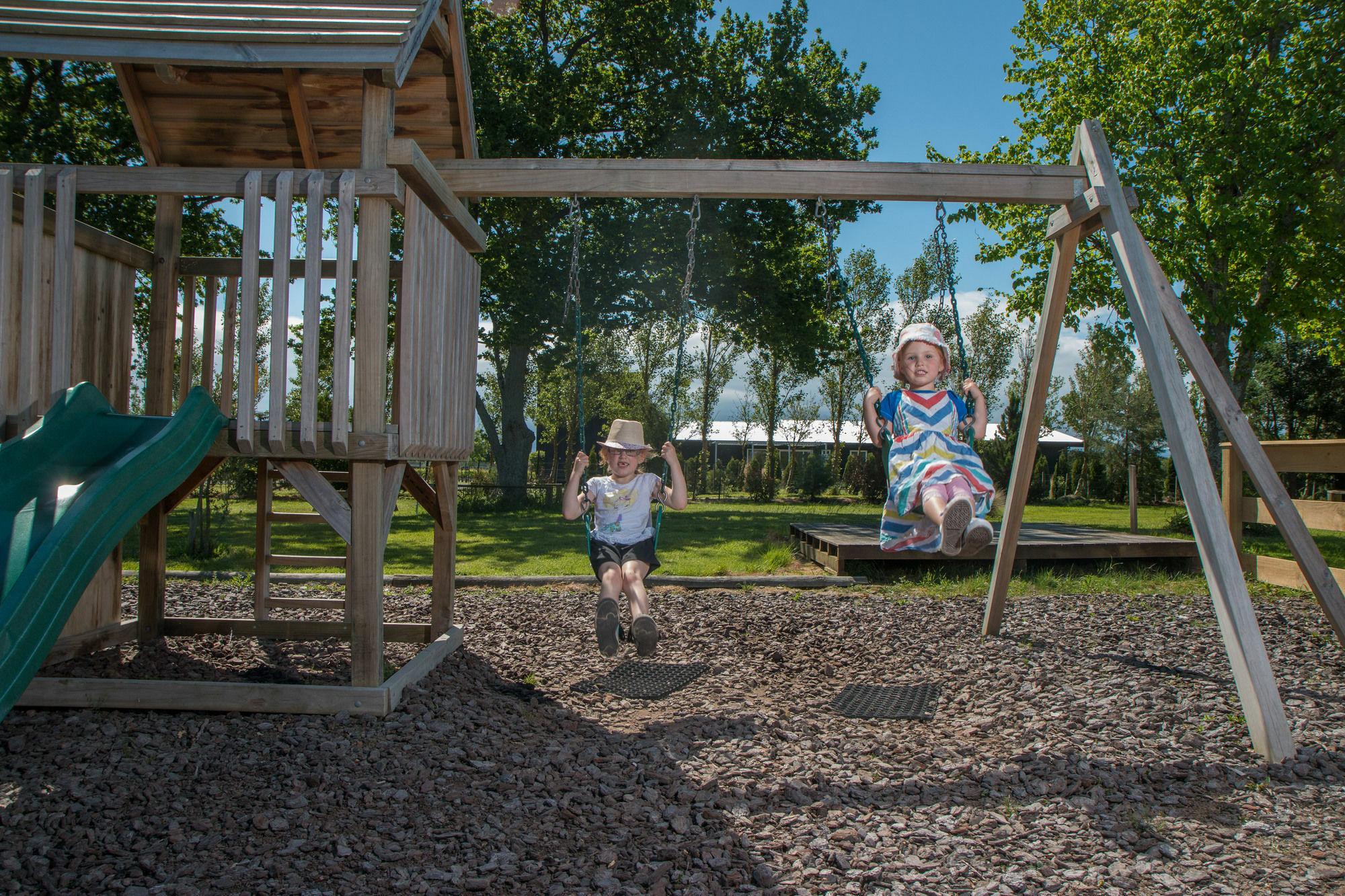 Martinborough Top 10 Holiday Park ภายนอก รูปภาพ