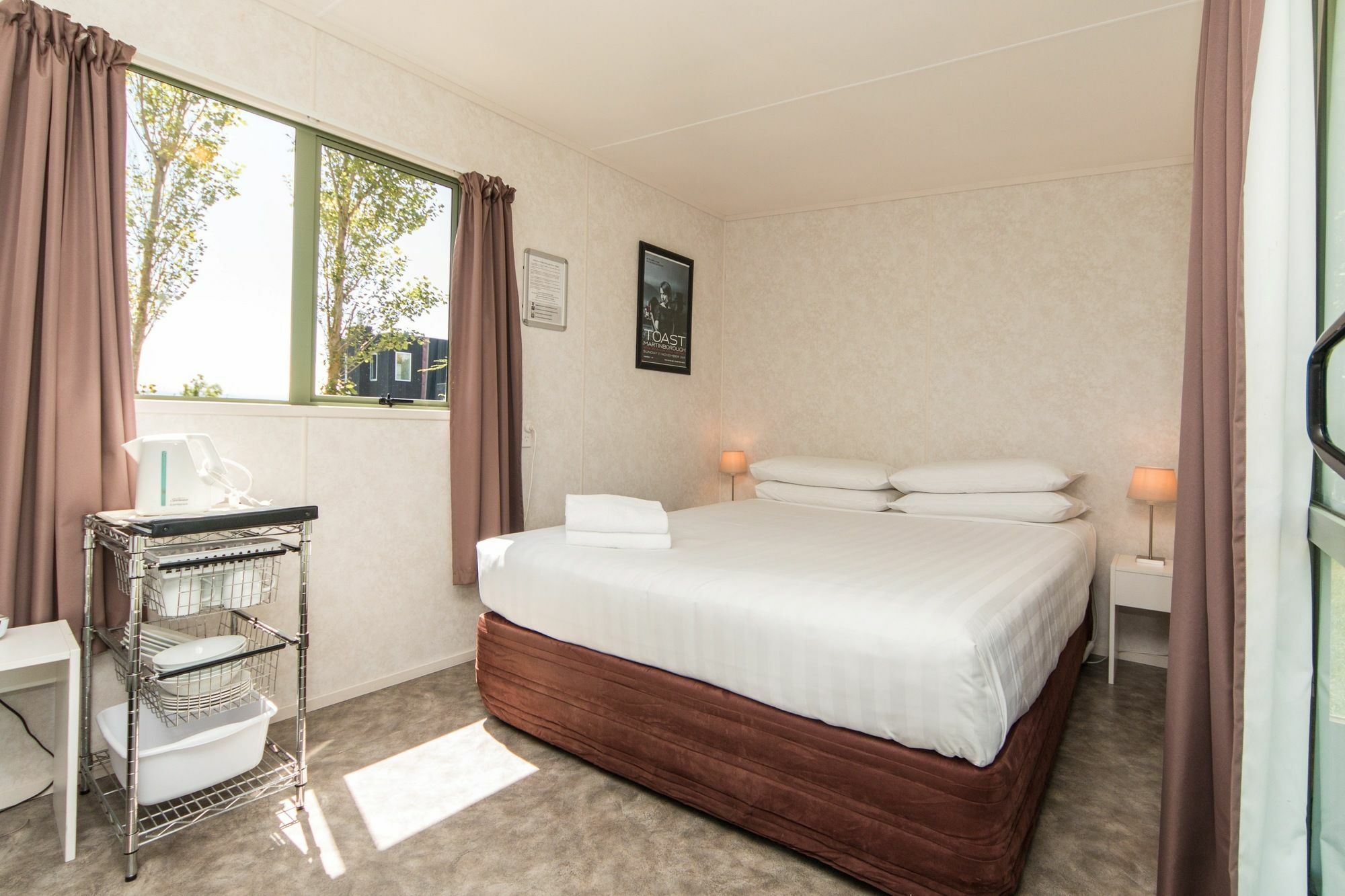 Martinborough Top 10 Holiday Park ภายนอก รูปภาพ